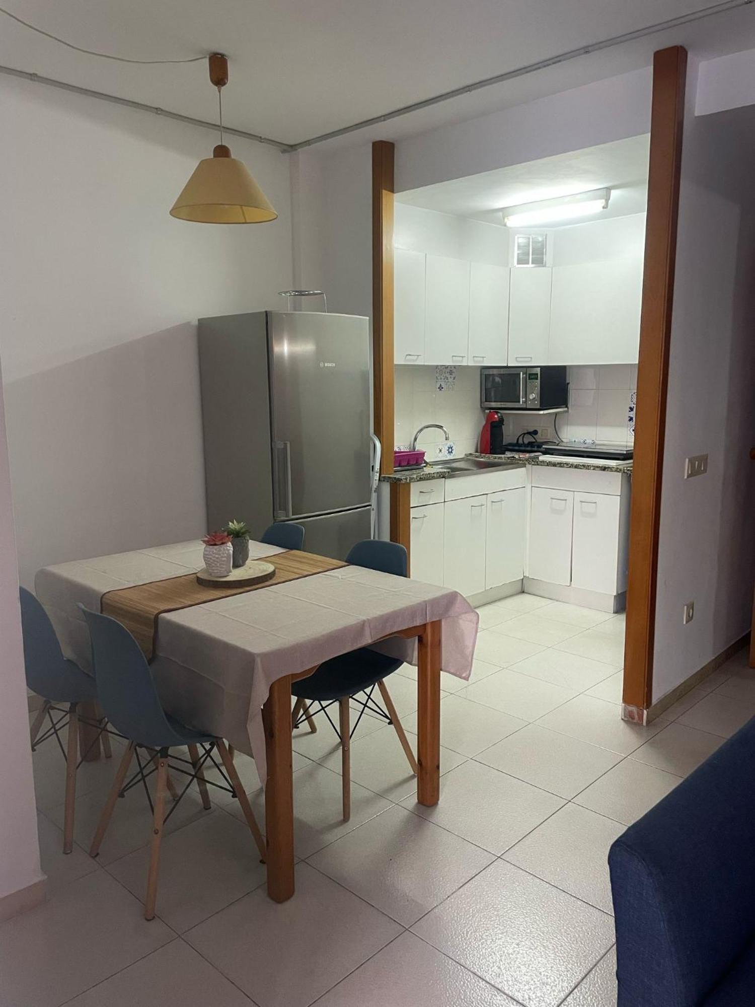 Apartamento Con Piscina En El Centro De Blanes Exterior foto